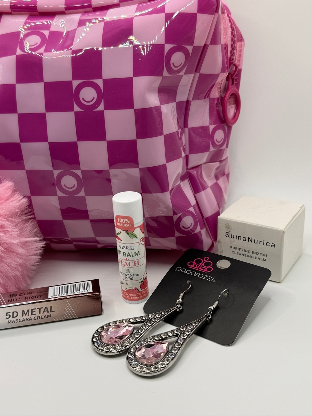 6pc Makeup Bag & Beauty Bundle - Paparazzi, Lip Balm & Accessories (retail $56) - Picture 3 of 3